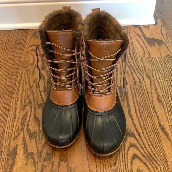 Magellan Outdoors | Shoes | Nwot 